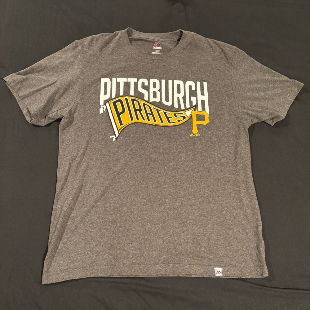 Majestic Gray and Gold Pittsburgh Bridge Tee